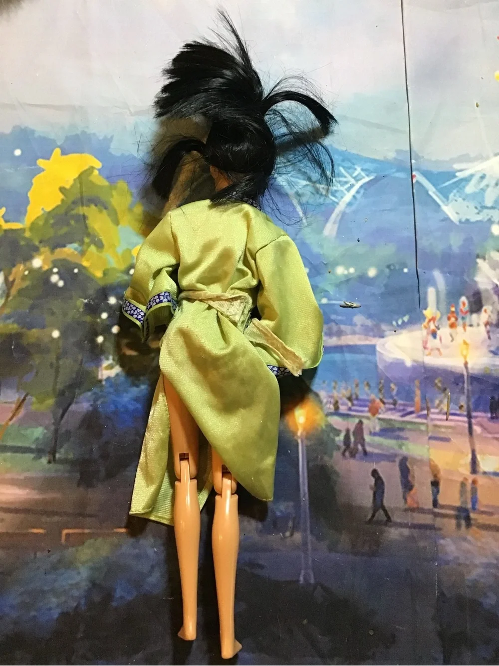Disney store princess Mulan classic doll black hair & brown eyes